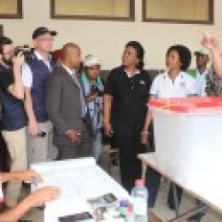 FAHAVITRIHAN’NY MPIFIDY : Mahamarin-toerana ny mpitondra ho lany eo