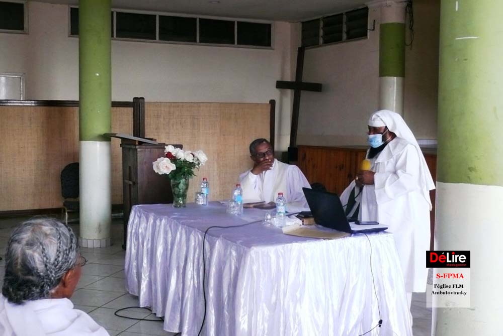 Les intervenants : Pasteur Maholy, Pasteur Ndriana, dada Razaka
